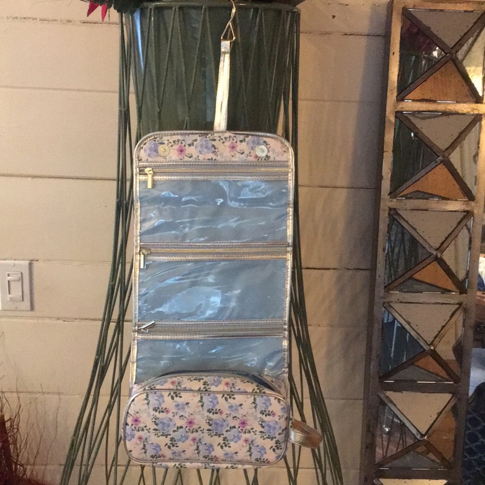 Floral & Silver Makeup Case - Picture 3 of 7